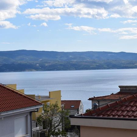 Omis Wind Rose Apartment Luaran gambar
