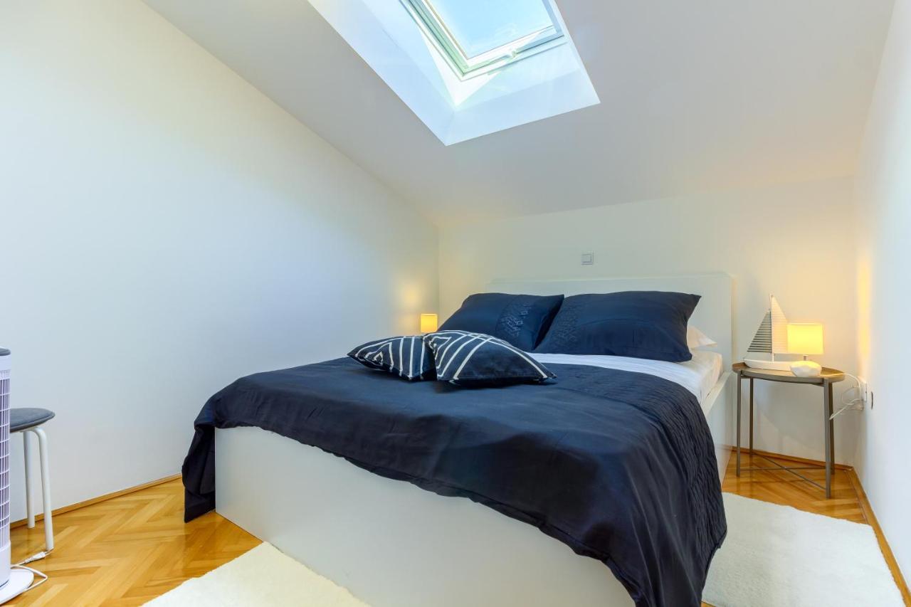 Omis Wind Rose Apartment Luaran gambar