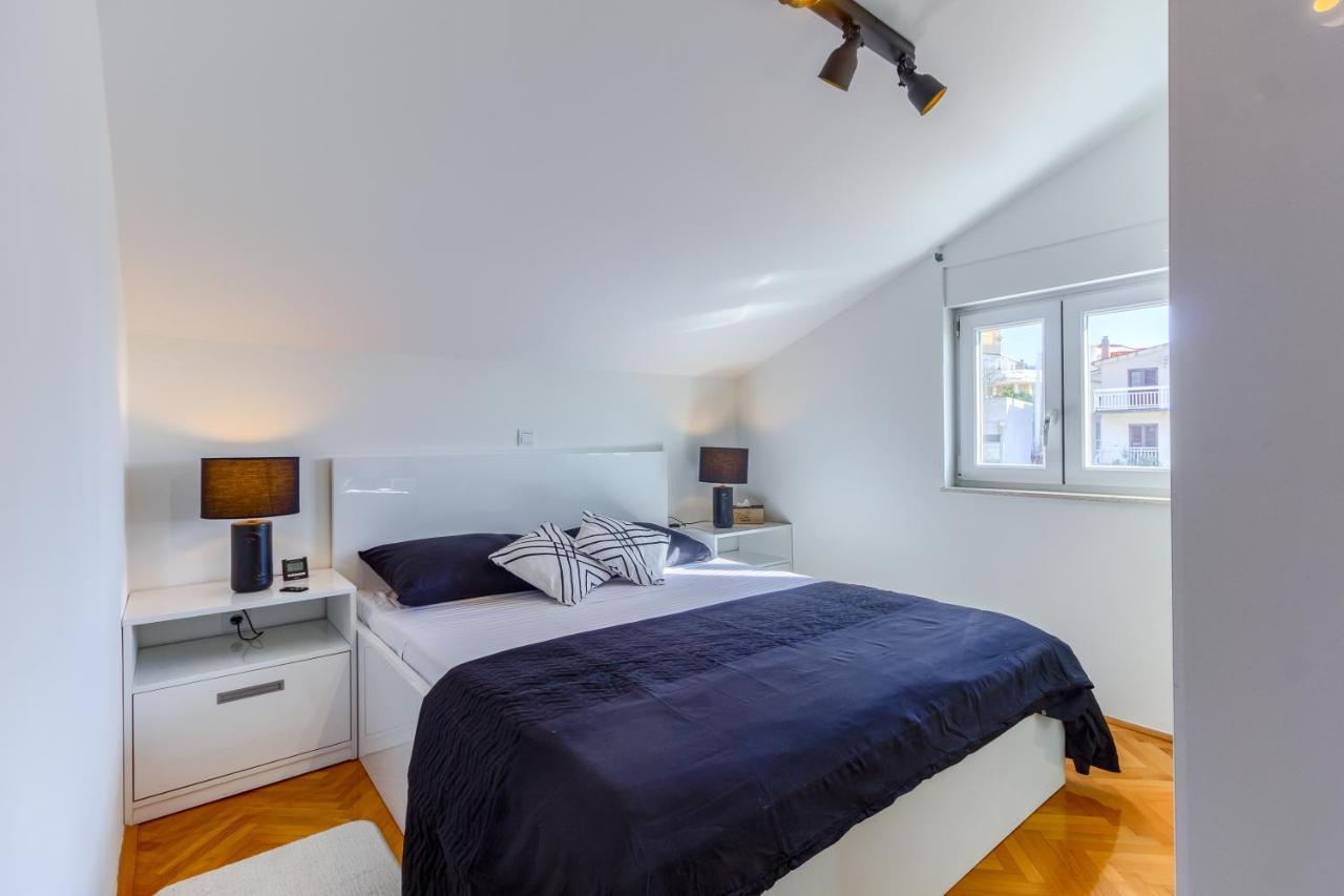 Omis Wind Rose Apartment Luaran gambar