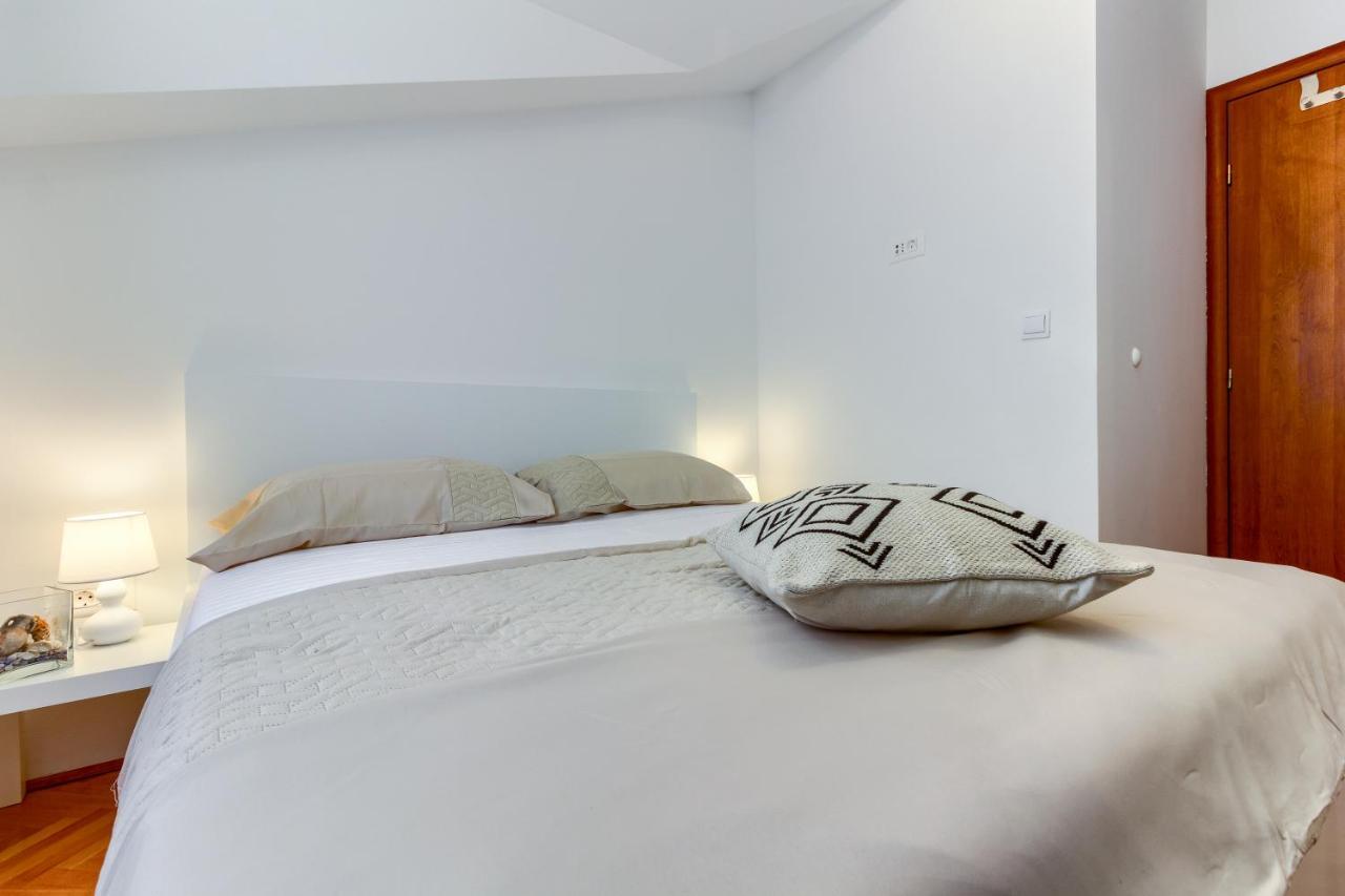 Omis Wind Rose Apartment Luaran gambar