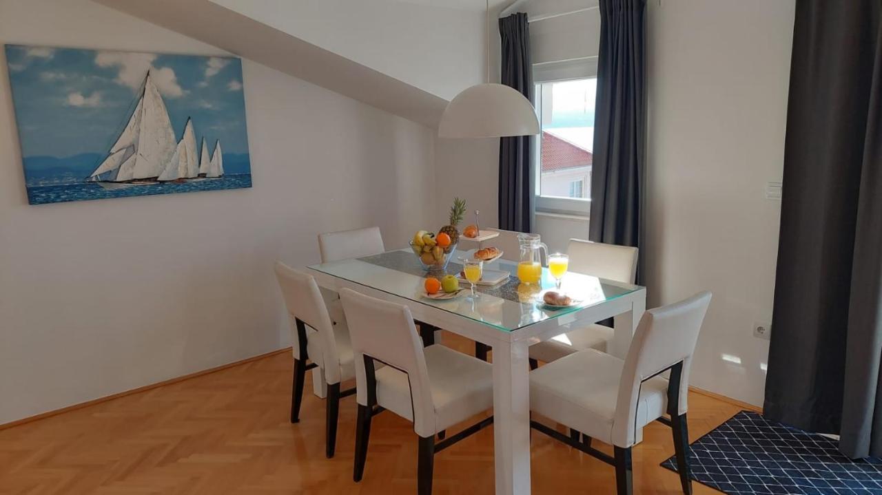 Omis Wind Rose Apartment Luaran gambar