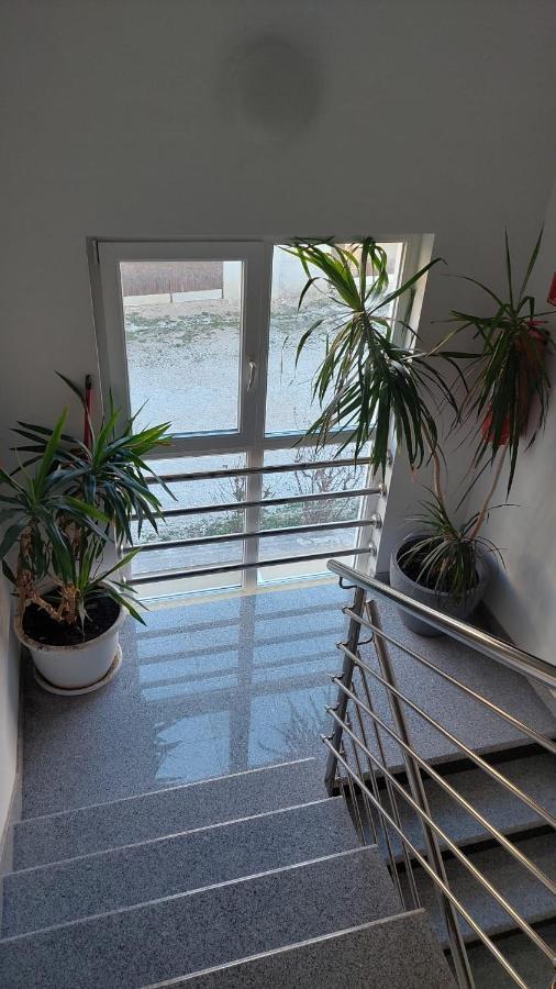 Omis Wind Rose Apartment Luaran gambar