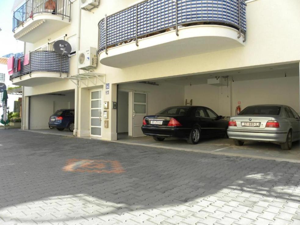 Omis Wind Rose Apartment Luaran gambar